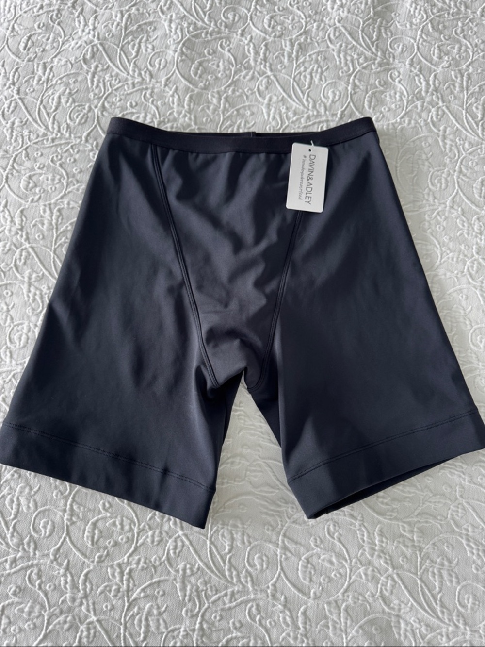 Compression shorts NWT